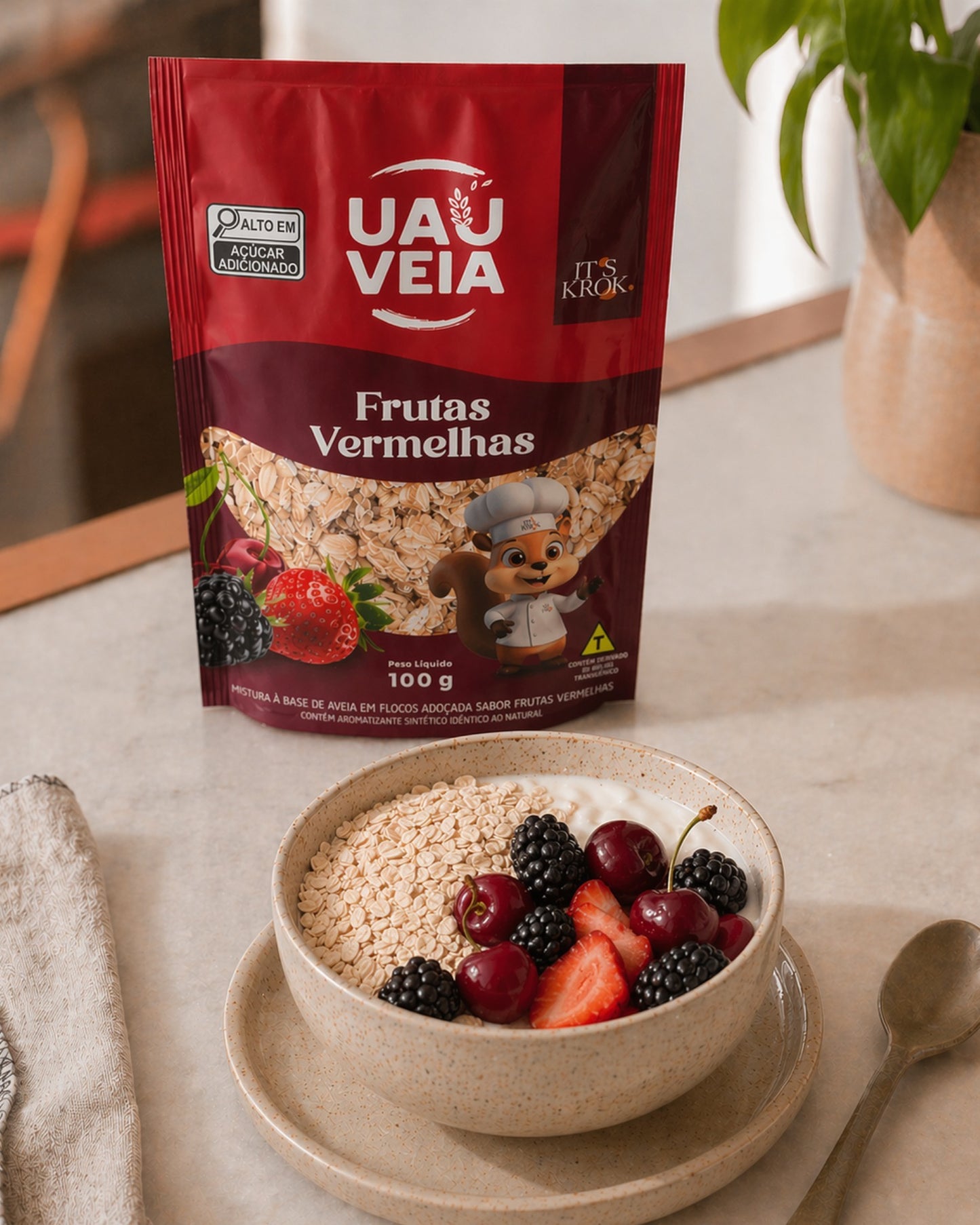 Uauveia frutas vermelhas adoçada 100g